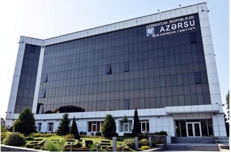 “Azərsu” 10 manatlıq şirkətdən yarım milyonluq beton alır