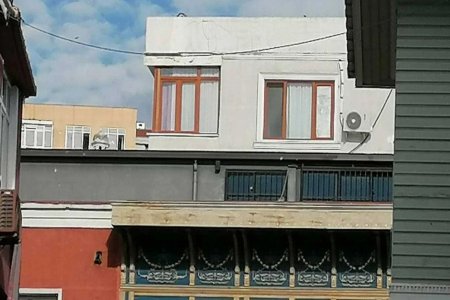 Hacıbala Abutalıbovun oğlu İstanbulda tarixi binanın üzərində əlavə tikili inşa edib - FOTO