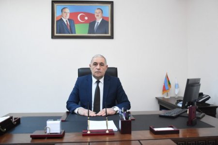 Azərbaycanda bu rektor fəaliyyətini DAYANDIRDI